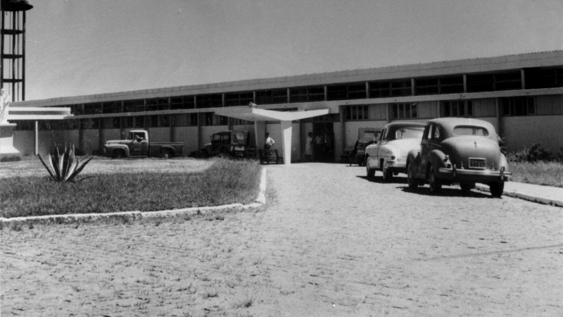 20150123163509fachada-sanatorio-partenon-dec-1950-e-carros.jpg