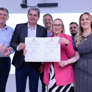 Convênios ampliam regulação médica em consórcios públicos intermunicipais.