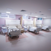 Leitos da nova unidade materno infantil do Hospital Virvi Ramos em Caxias do Sul 